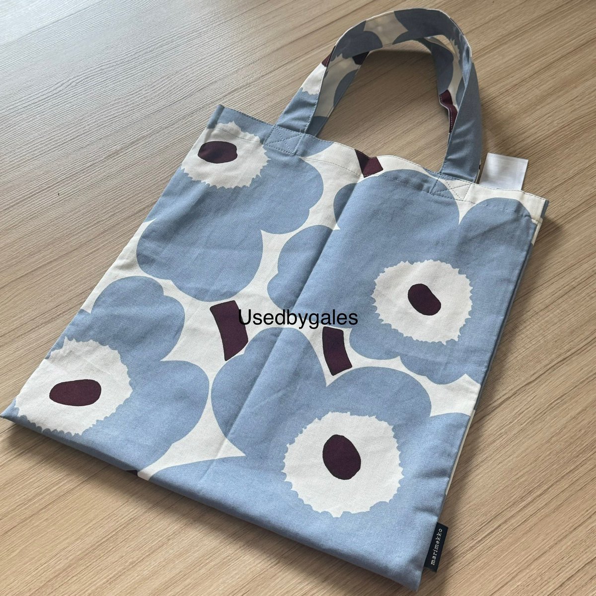 gmcrzsx's tweet photo. Used like New 🩵🫧 กระเป๋าผ้า Marimekko ของแท้ 100% สีฟ้า น่ารักมากๆค่า แม่ค้าใช้แค่ครั้งเดียว ไม่มีตำหนิเลย 🫐 ขอส่งต่อ 750฿ รวมส่งเอกชน 🥖🍞🧇🦴 #marimekkothailand #marimekkoมือสอง #marimekko #marimekkobag #bag #marimekkolove #marimekkoแท้ https://t.co/z9P5QQh4MG