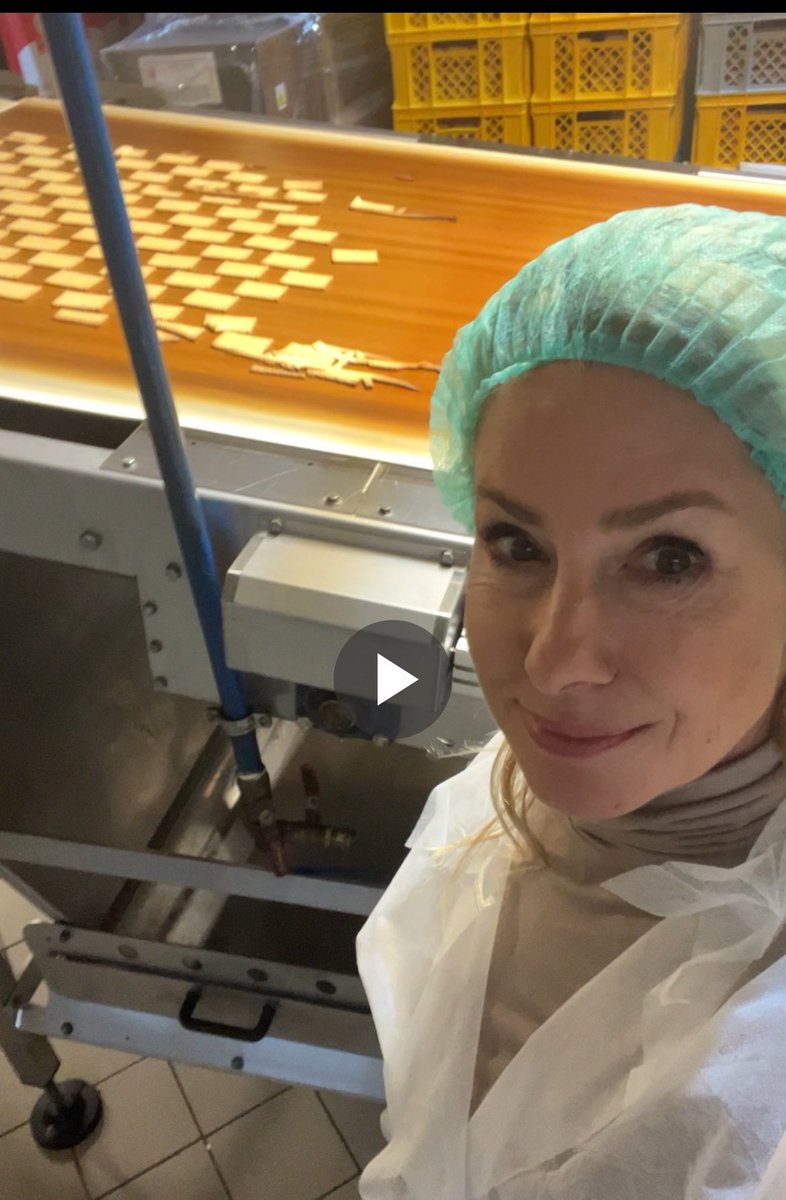 GosLisSkupinska's tweet image. Pamiętacie apel, by kupować wyroby Cukrów Nyskich? Tu szefostwo obiecało, że mimo powodziowych strat nikogo nie zwolni i nie obniży pensji w czasie przestoju. Dziś sprawdzam, jaka jest sytuacja. #cukrynyskie #powódź2024