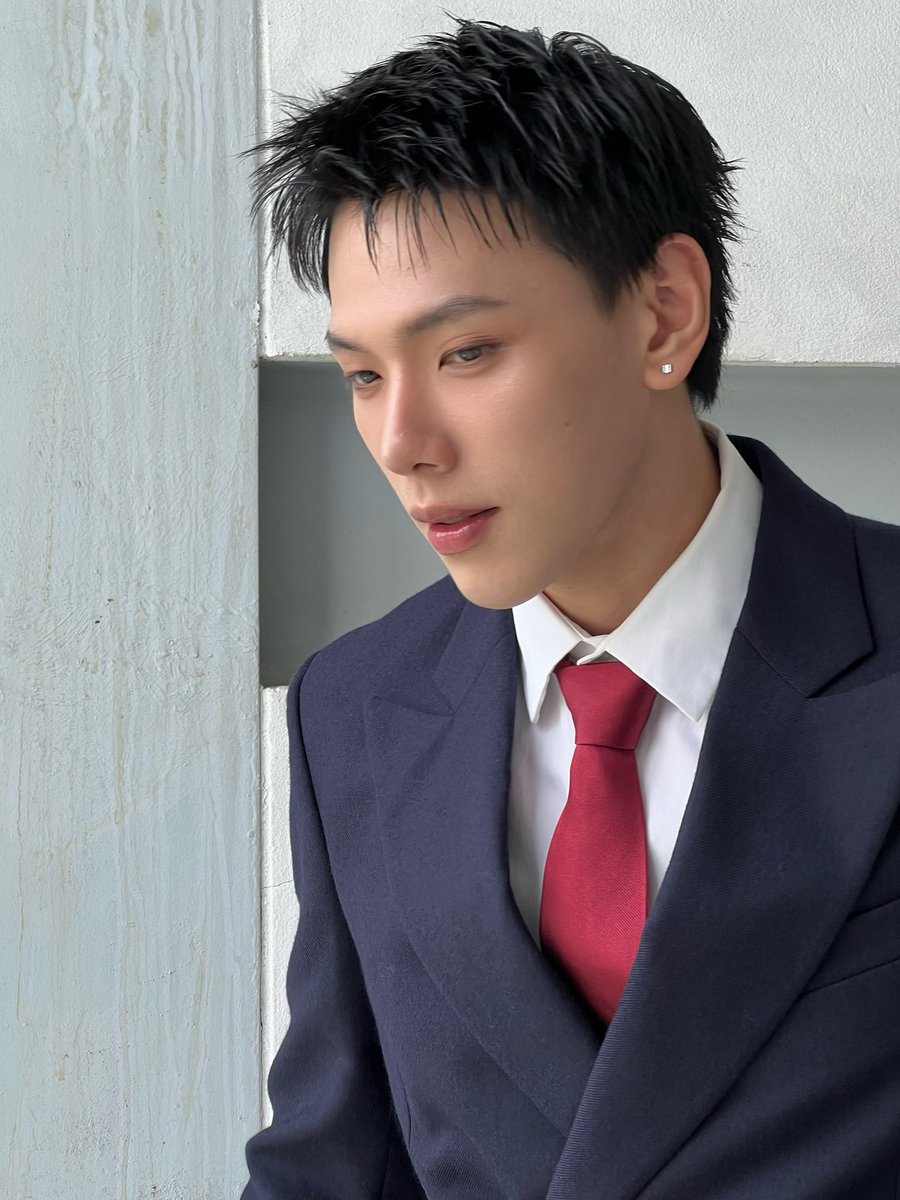 OPENLABEL_TH's tweet photo. ปูนพร้อมก่อ สุดหล่อพร้อมครับ
404 x DAOU
#404สุขีนิรันดร์RUNRUN 
#404RUNRUN https://t.co/qaONJbtBqa