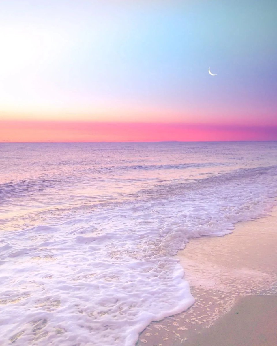 KilladiVaira's tweet image. "Life's a beach, enjoy the waves." #WaveLife #SaltyAir #GoodVibes #beachlife