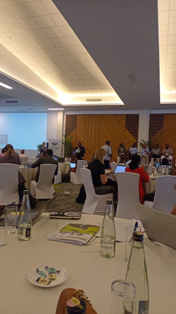 itotegabriel003's tweet photo. Day 3 of #EADP the 1st East Africa Dialogue Platform on humanitarian action.
Today being day three a regional declaration will be made on way forward on AA.
@AnticipationHub @UNDRR_Africa @KenyaRedCross @jameel_observ 
@IFRCAfrica 
#disasterriskreduction @IGAD_CPAC https://t.co/LQWT50uzKH