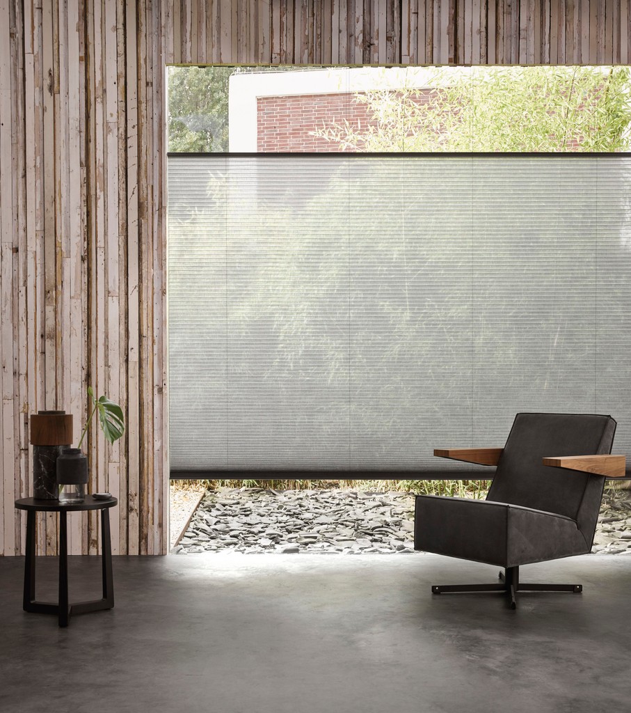LuxaflexUK's tweet photo. Cover all bases when it comes to that chilly draught this winter ❄️

Our energy-efficient blinds are designed for large windows and patio and bifold doors too - need yours covering?

Look no further...

https://t.co/yELPG51zbP https://t.co/zJynCJtMVZ