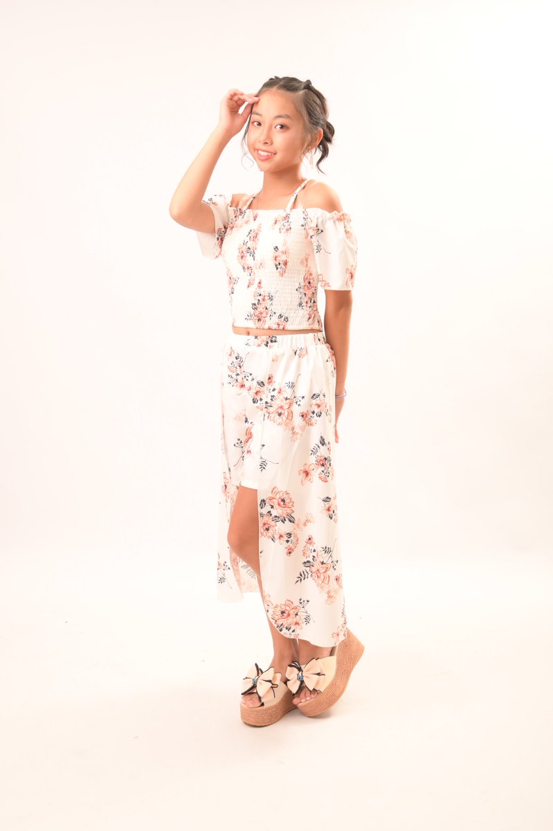 happylilac0502's tweet photo. ブルースタイルさんのモデルをさせていただきました♬
夏らしいとっても可愛いセットアップで小麦肌のりらにピッタリな衣装でした🏝️
撮影会後だったけど、楽しく撮影させていただきました❤️
#ファッションモデル #ショップモデル #fashionmodel #webshop #Japanesegirl #cutegirl #shopmodel https://t.co/GdqDX26vJy
