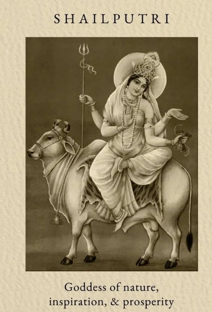 Khayaalii's tweet image. Day One: शैलपुत्री
Shailaputri is said to be the goddess of the moon.🌙 
After Sati’s self-immolation at the Daksha Yagna, she reborn as Goddess Parvati.
She is the starting point of spiritual discipline.

ॐ देवी शैलपुत्र्यै नमः॥

#Navratri2024 #नवरात्रि