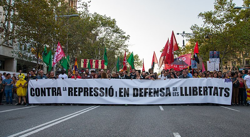 AccioSocialCGT's tweet photo. Fa 7 anys de la vaga general amb més seguiment de les darreres dècades. Una vaga contra la repressió que va patir el poble català per part dels cossos policials, i que els sindicats del règim, partits polítics i patronal van intentar cooptar i domesticar.
#IndependènciaDeCLasse https://t.co/DNZWxRQlL9