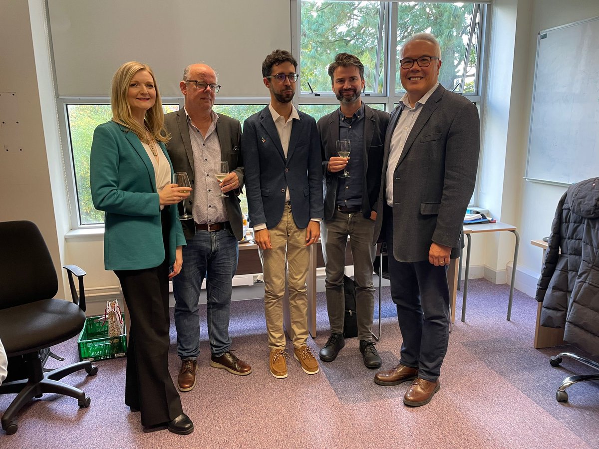 Italian UCC tweet media