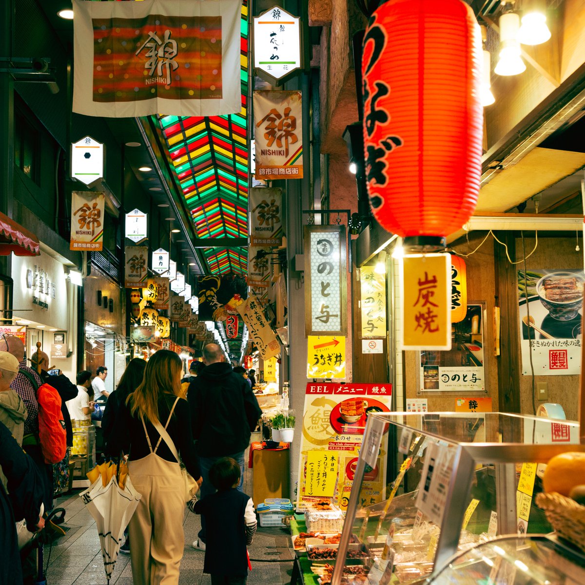 WeYouTheymag's tweet photo. Üst üste Japonya’nın en güzel şehri seçilen Kyoto’da, büyüleyici bir yolculuğa çıkmaya hazır mısınız? 
 
Her köşesinde tarihin izleriyle karşılaşacağınız kenti, You | Gezi sayfamızda keşfedebilirsiniz. https://t.co/GWuEhNtLjX