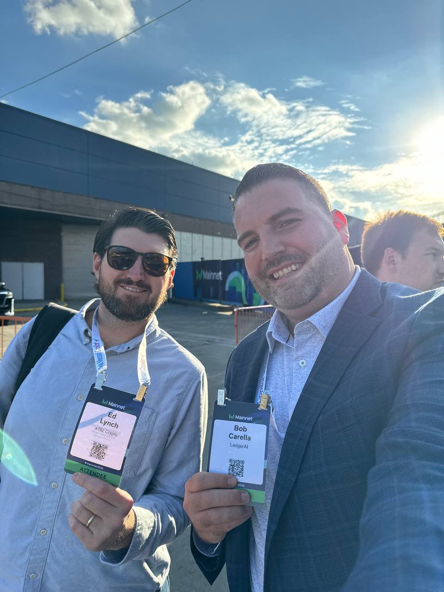 LedgerAI_Aura's tweet image. Those that tuned in to our latest AMA will know all about Bob’s trip to #Mainnet2024 and the institutions he held extremely productive conversations with, but here are a handful of photos from what was an unforgettable experience for Bob and for LedgerAI! $LEDGER