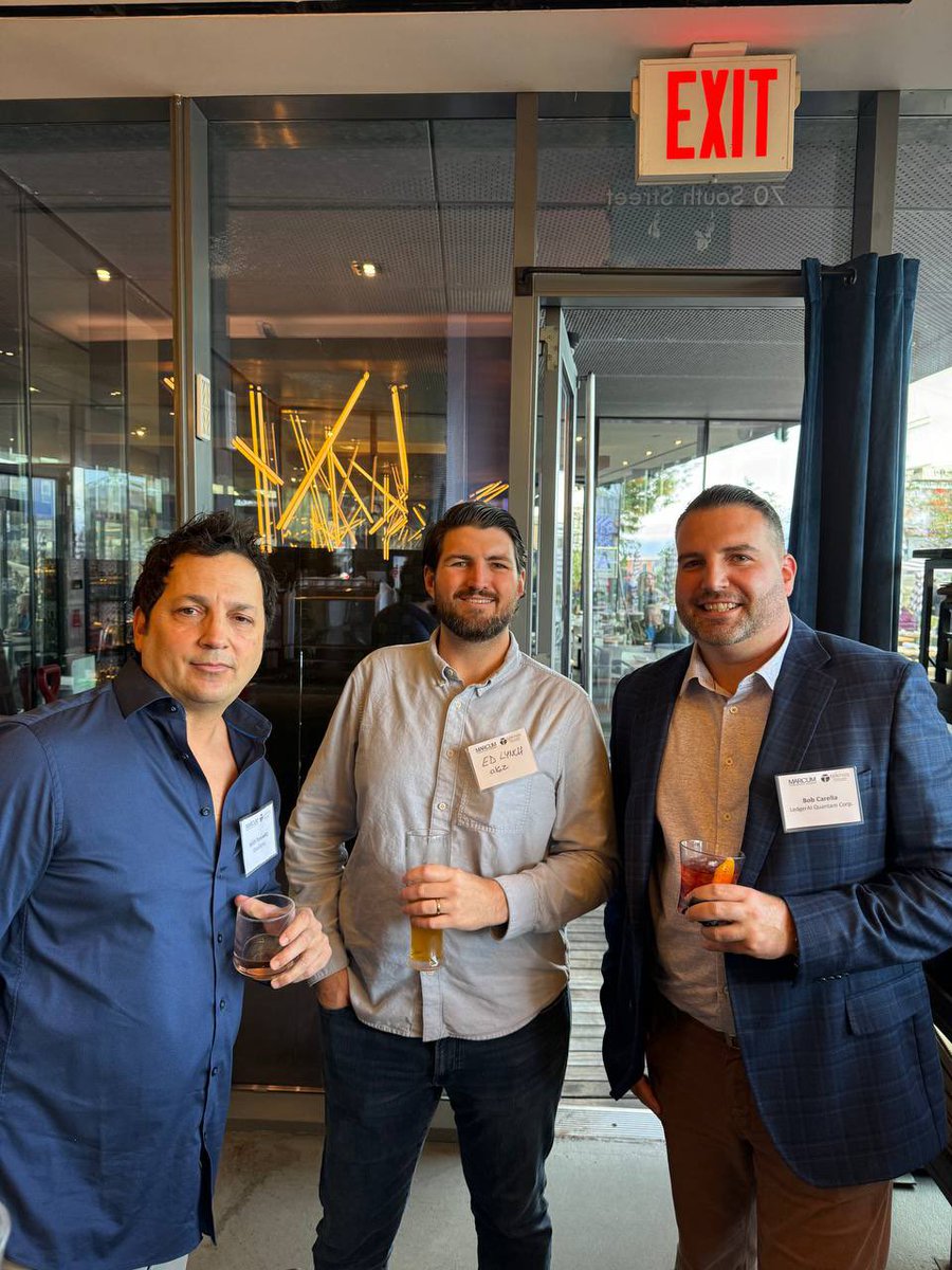 LedgerAI_Aura's tweet image. Those that tuned in to our latest AMA will know all about Bob’s trip to #Mainnet2024 and the institutions he held extremely productive conversations with, but here are a handful of photos from what was an unforgettable experience for Bob and for LedgerAI! $LEDGER