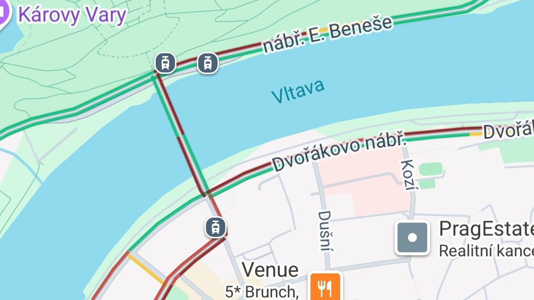 Pražské dopravní peklo tweet media