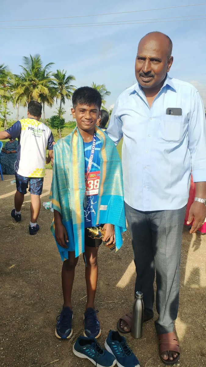 SharveshChamp's tweet image. Pro Body Fitness Marathon 2024 Open category 6km 3rd prize 🏆Aug 15th, kelambakkam, Chennai.
#Blackrack  #littlechamp #Champsharvesh #goldenboy #sharvesh #neonrun #mirchirun #colourrun #Djb4u #rjra
(Marathon events 191/ virtual events 179 / Total km 7462.5 Till now Crossing