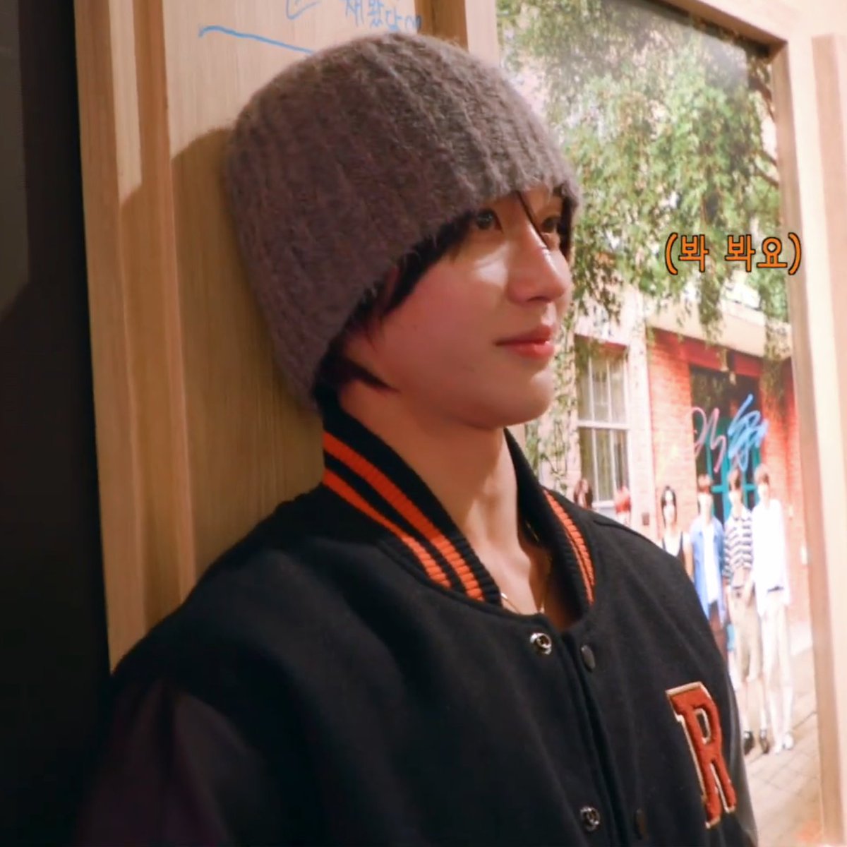너울 tweet media