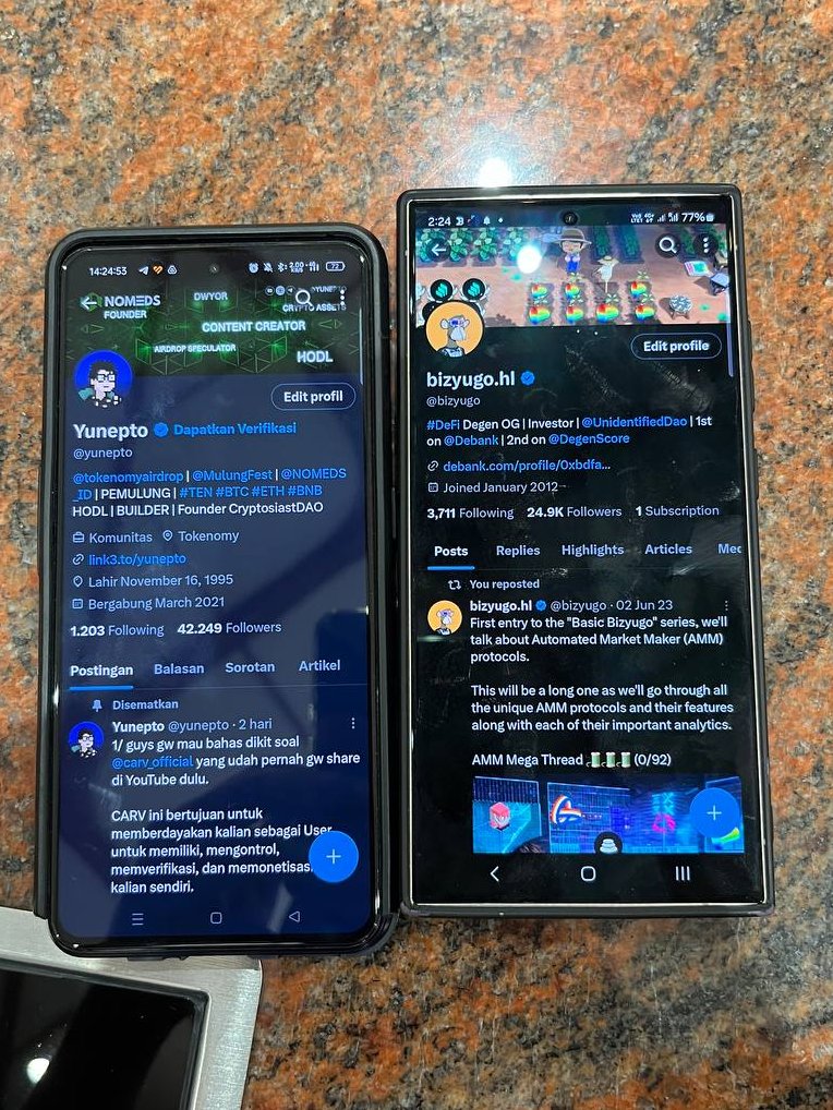 andreasrtobing_'s tweet photo. Tadi siang lunch sama @bizyugo dan @yunepto 

As usual dapet beberapa alpha dari @bizyugo, dan gw bakal share ke kalian semua... here you go:
- highest conviction: @HyperliquidX 
- fav memes: $PURR
- advice untuk yang baru mulai di crypto market: harus berani, be early, dan jangan ikutin arus...
- prediksi ath $BTC $120k di Q1 2025, tapi dia berharap skrg $BTC balik $40k dulu... *keringet dingin
- fed cut interest rate ga cukup kuat utk naikin harga $BTC, fed harus starts "Quantitative Easing" / print uang lagi
- pesan untuk yang baru belajar crypto: banyak baca Twitter

Btw makan siang kita hari ini lagi2 dibayarin sama @bizyugo yang baru aja dapet airdrop lebih dari 100k $EIGEN... dan dia bilang itu 'lumayan' 

'Minggir lu miskin' is real 🤣🤣