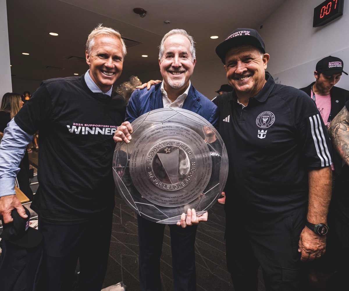 Chris Henderson tweet media