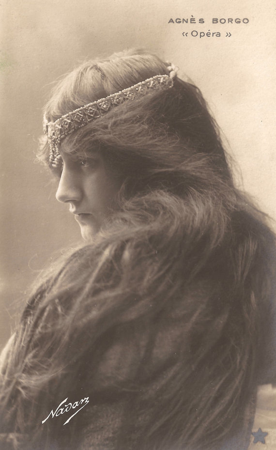 Portrait of French soprano opera singer Miss Agnès Borgo. Photographed by Nadar, 1905.