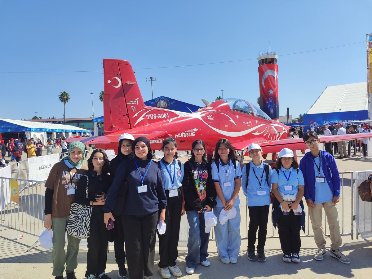 mut_iho's tweet photo. Mut İmam Hatip Ortaokulu TEKNOFEST'te🛩️💯🇹🇷
@tcmeb
@ahpehlivan53
@MersinMEM
@fazilet_durmus
@ihsanAyranc
@mut_mem
@erddlk33 https://t.co/4jBUEe0T1Z