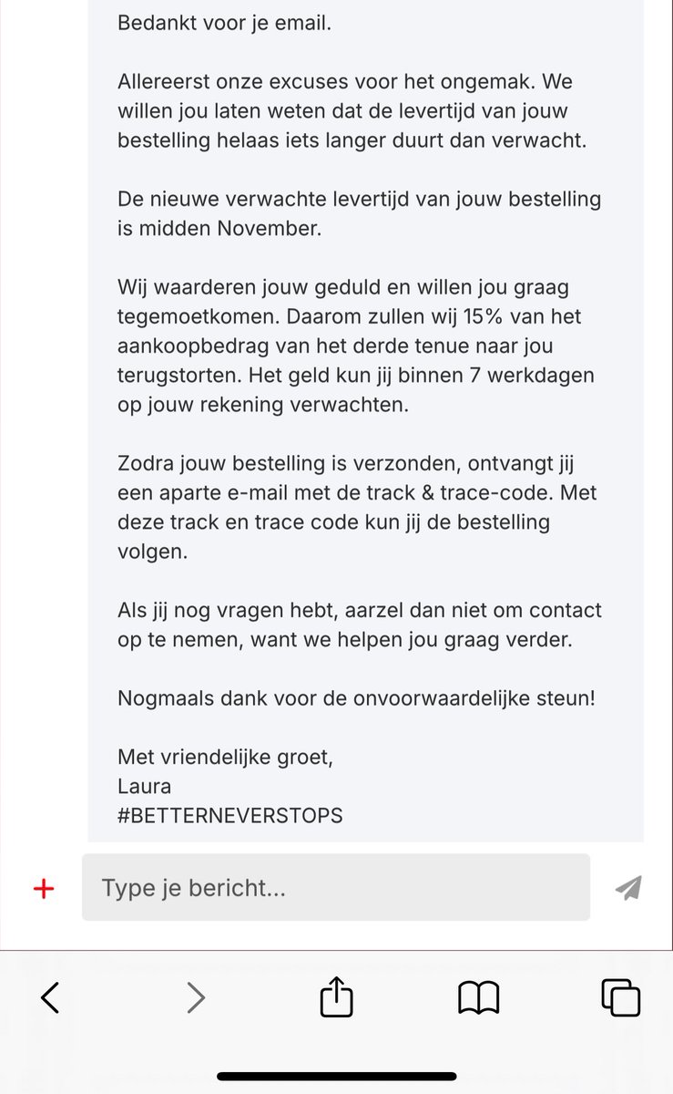 BartFR12's tweet photo. Je besteld je shirt binnen 15 min na het uitkomen. Beloofd @CastoreEngland na meerdere klachten het als alsnog op te sturen en na weer een klacht krijg je dit als antwoord. Doe er wat aan @Feyenoord
#Feyenoord #castore 
@FRFC1908 @DeFeijenoorder https://t.co/JEuHegNakV