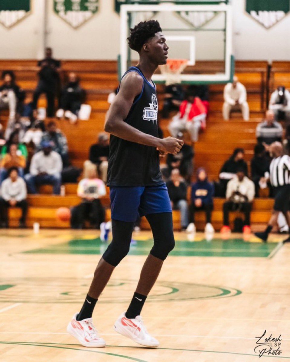 Derek Murray (@derek__murray) on Twitter photo Wagner was in for ⭐️⭐️⭐️ 2025 Yaw Ansong (7’1 C) of <a href="/UCVikings_Bball/">Union Catholic Basketball</a> & <a href="/EliteMarston_/">Marston Elite</a>.
Ansong will also be taking an unofficial visit to Lafayette next Tuesday. Wagner was in for ⭐️⭐️⭐️ 2025 Yaw Ansong (7’1 C) of <a href="/UCVikings_Bball/">Union Catholic Basketball</a> & <a href="/EliteMarston_/">Marston Elite</a>.
Ansong will also be taking an unofficial visit to Lafayette next Tuesday.