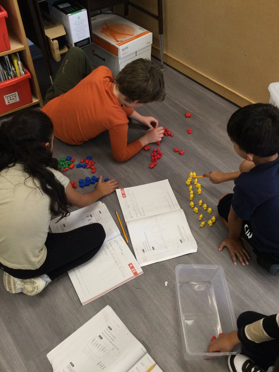 MrsQualter's tweet photo. We can organize, count, and represent a collection of objects. #BeEvergreen https://t.co/0DbZSdF4vW