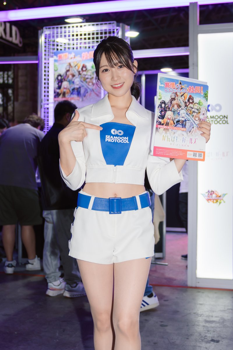 DayoYahhoi's tweet photo. 2024.9.29 東京ゲームショウ
YGGJapanブース
やじこ(矢島優佳)さん (@ychaa_aaaan)
びっくりするぐらい綺麗な方でした!!
撮影させていただきありがとうございました。
#SeamoonProtocol
#かんぱにガールズ
#TGS2024 https://t.co/czQ0VIri4j