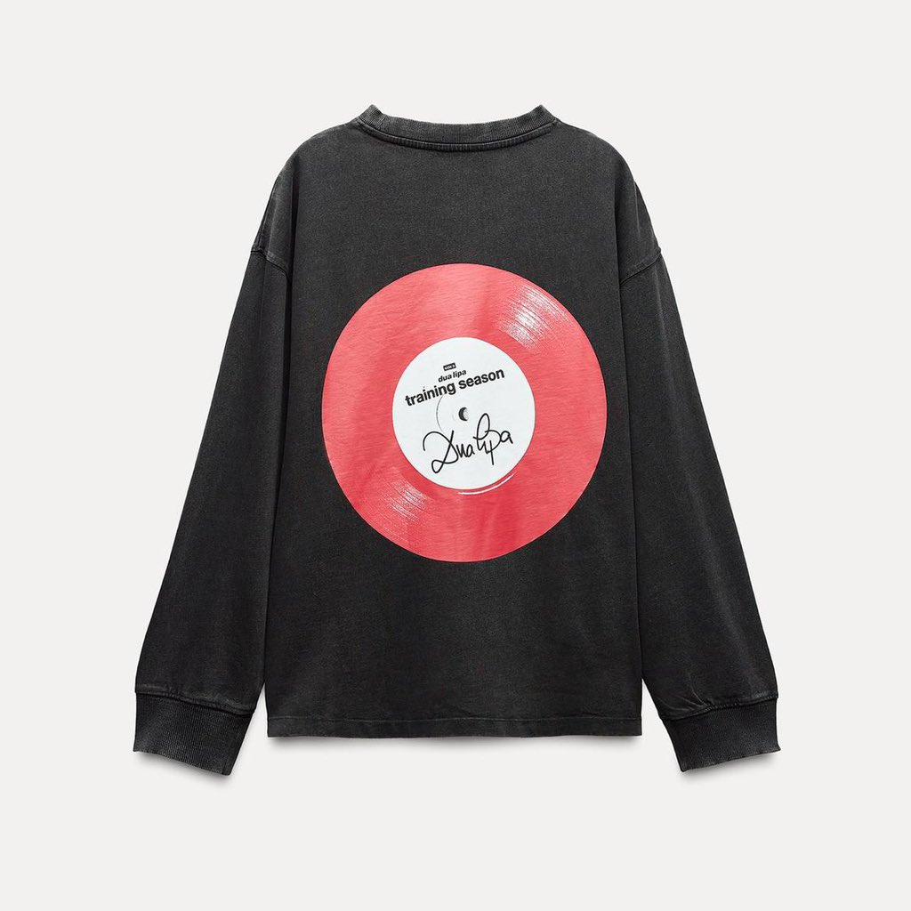 DuaLipaPOL's tweet photo. 🛍️ | W sklepach @ZARA pojawiła się kolekcja ubrań z @DUALIPA!

⭐️ Bluza „Houdini”
⭐️ Koszulka „Dua Lipa” 
⭐️ Koszulka z długim rękawem „Training Season”

Jak Wam się podoba? Planujecie kupić? 🌀 https://t.co/r2HZ8YLstS