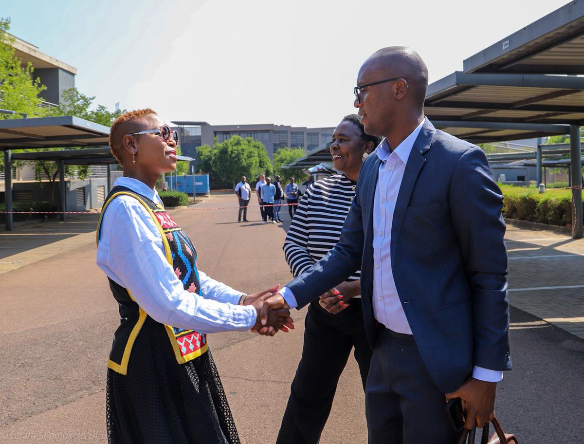 ICASA_org's tweet photo. ICASA is pleased to welcome the Minister of @CommsZA , Hon. @SollyMalatsi. The Minister is engaging with ICASA to discuss key initiatives and collaborative efforts in the communications and digital technology sectors. https://t.co/Psl8HikdFo