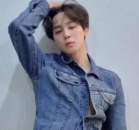 AboutMusicYT's tweet photo. Most streamed kpop artists on Spotify each month in 2024:

January - BTS
February - BTS
March - BTS
April - BTS
May - BTS
June - BTS
July - Jimin
August - Jimin
September - Jimin https://t.co/f5HyrjFiZL