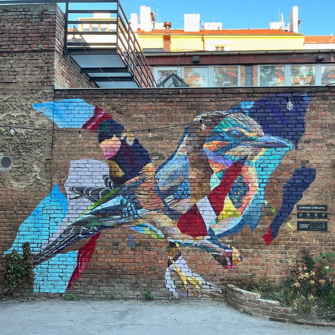 StreetArt_Praha's tweet photo. Vincent Chignier for Dudes&amp;Barbies Gallery at VNITROBLOCK
📸 22.09.2024.
📍 Praha, Tusarova 31
#vincentchignier #dudesandbarbiesgallery #streetartpraha #vnitroblock #streetart #streetartczechia https://t.co/L0dsaSTEfH