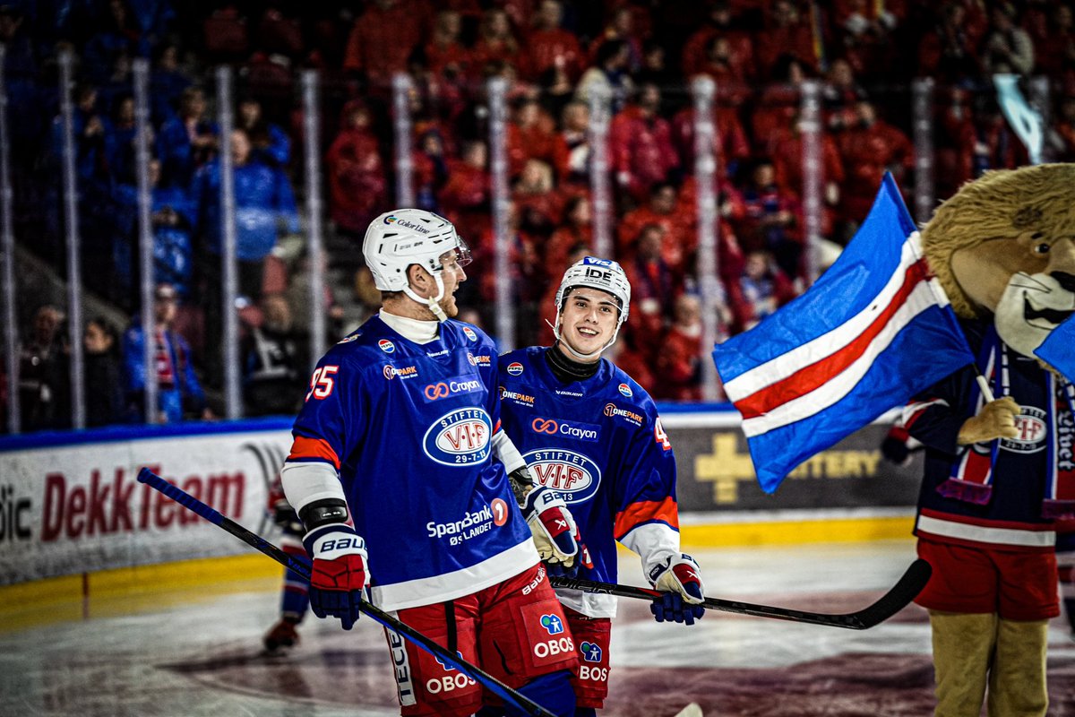 Kun 1700 ledige billetter til kampen mot Stavanger Oilers på lørdag hvor det kjempes om serieledelse🔥 Sees vi?
🎟️ vif-hockey.ticketco.events/no/nb/m/e/vaal…
#vifhockey #hockeyerbestlive #helejordal