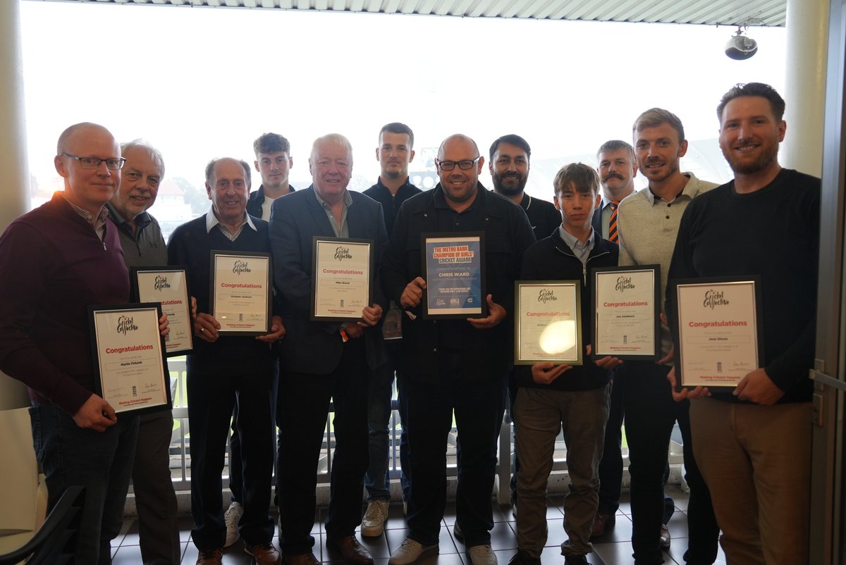 Notts Recreational Cricket (@cricketnotts) on Twitter photo We were thrilled to host our #CricketCollective winners <a href="/TrentBridge/">Nottinghamshire CCC</a> for the 2024 Metro Bank Final. Although the rain washed out the cricket, we did manage to present certificates, and treat the winners to some well-deserved food & drink!
View winnersโก๏ธ bit.ly/3XEuYjW We were thrilled to host our #CricketCollective winners <a href="/TrentBridge/">Nottinghamshire CCC</a> for the 2024 Metro Bank Final. Although the rain washed out the cricket, we did manage to present certificates, and treat the winners to some well-deserved food & drink!
View winnersโก๏ธ bit.ly/3XEuYjW