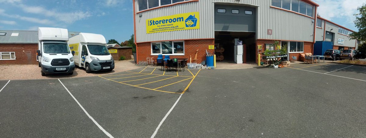 The weather is very miserable BUT we are open and dry inside 📷
New stock incoming! Keep an eye out on our Storeroom2010 Selling Page for photos or please pop in and have a browse. open Tuesday to Saturday 10am till 4pm!
#supportlocal #charity