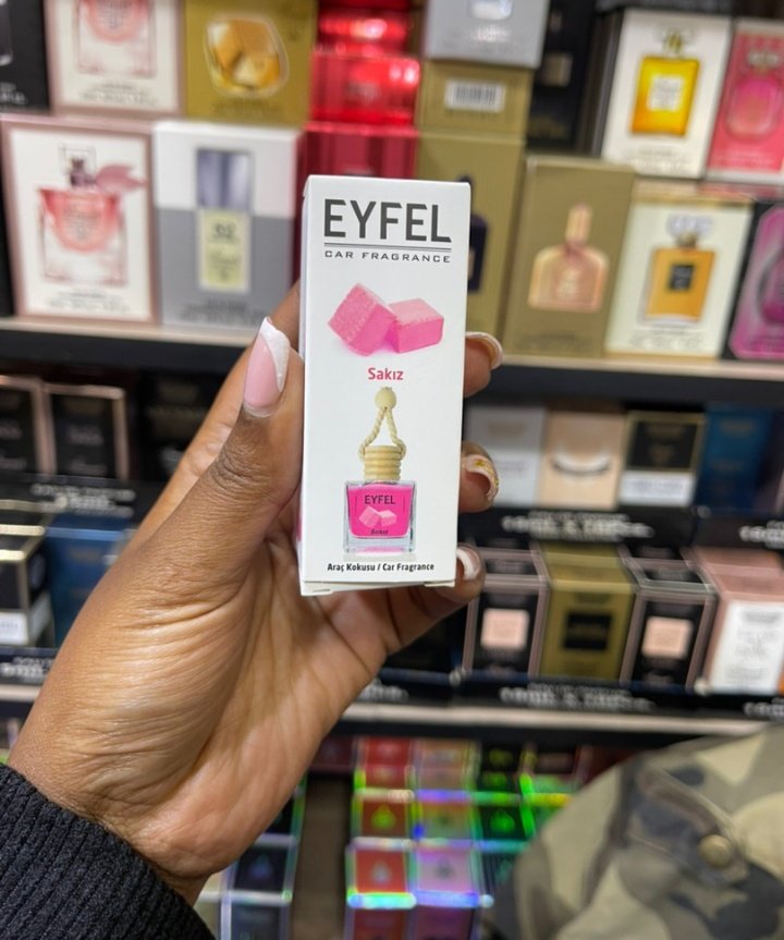 These😍💃

Reed diffusers - 50k each (For your home &amp; workspace)

Car scents - 15k each

All products are available in different variants😊

📞0764138559