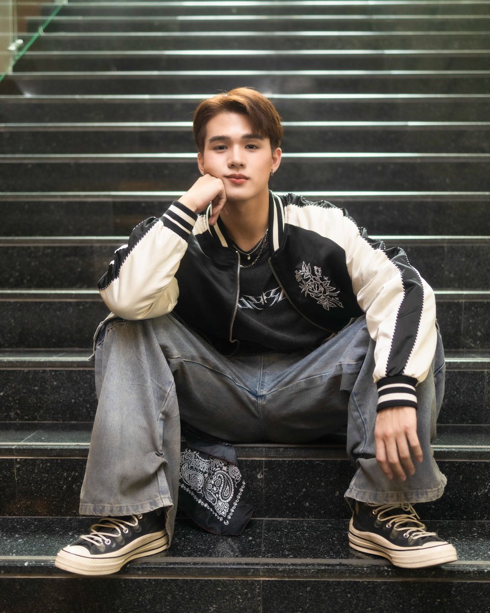 Maniact_sn1's tweet photo. ⟣ อยู่อย่างนี้ดีกว่าไหม(Not too close) | Concept Photo #2 ↪︎ #WIN

♫ อยู่อย่างนี้ดีกว่าไหม (Not too close) - 2nd single Maniact
➫ 04.10.24 | 2PM 
YouTube : SafeStudio Official
 
#Maniact_sn1 #Maniact 
#MANIACT_อยู่อย่างนี้ดีกว่าไหม
#SafeStudio #SN1_ent https://t.co/ZhUQAdHAd7