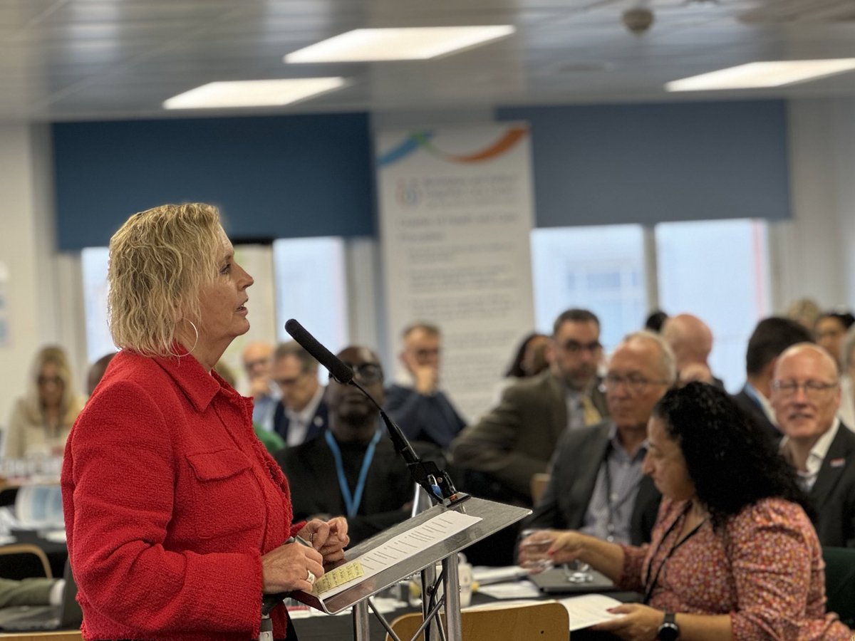 We’ll be sharing updates throughout the day, so stay tuned. 

Opening the session is Roísìn Fallon-Williams, Chief Executive <a href="/bsmhft/">BSMHFT NHS Mental Health</a> and SRO for BSol ICS Workforce Delivery Programme. 

#NewOffer 2/2