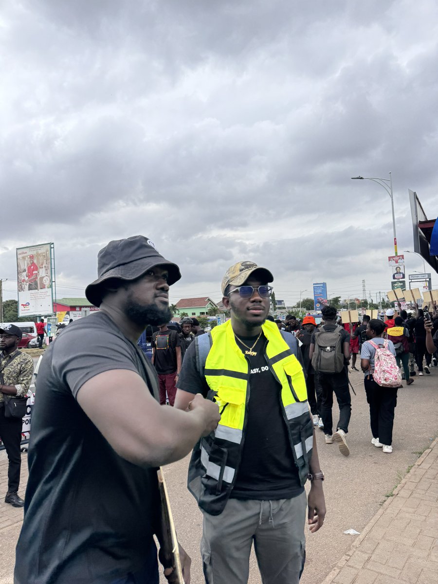 gyaigyimii's tweet image. WE OUTSIDE #StopGalamseyNow #FreeTheCitizens