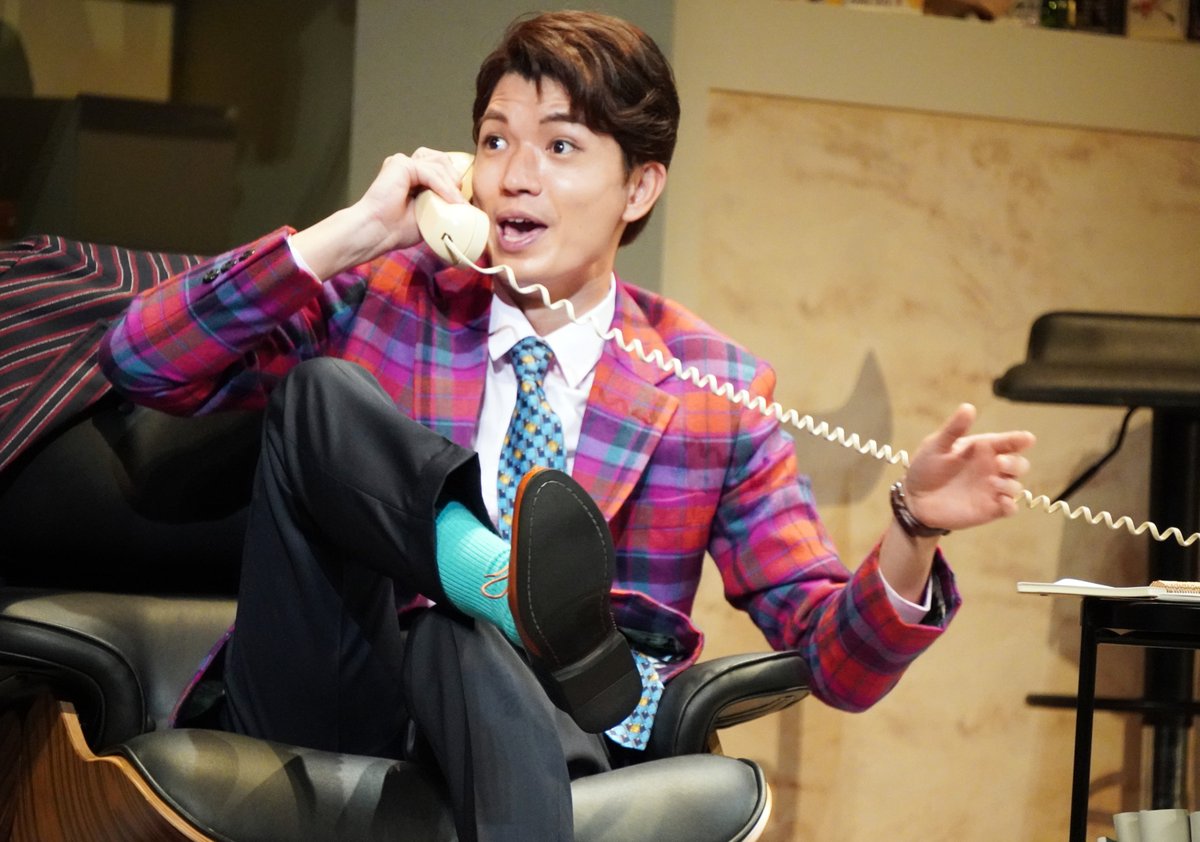 oricon's tweet photo. 高地優吾主演舞台
『Come Blow Your Horn』初日🎊

プレイボーイ疑惑否定🙅
｢知ってるでしょ。裏でだんまりしてるの…｣
https://t.co/xzFBKtAJh5

20歳誕生日は内村光良ら
『スクール革命！』メンバーからお祝い🍺
https://t.co/PDnV57JX6n

#髙地優吾 #SixTONES
#ComeBlowYourHorn #ボクの独立宣言 https://t.co/agdfLCx1fo