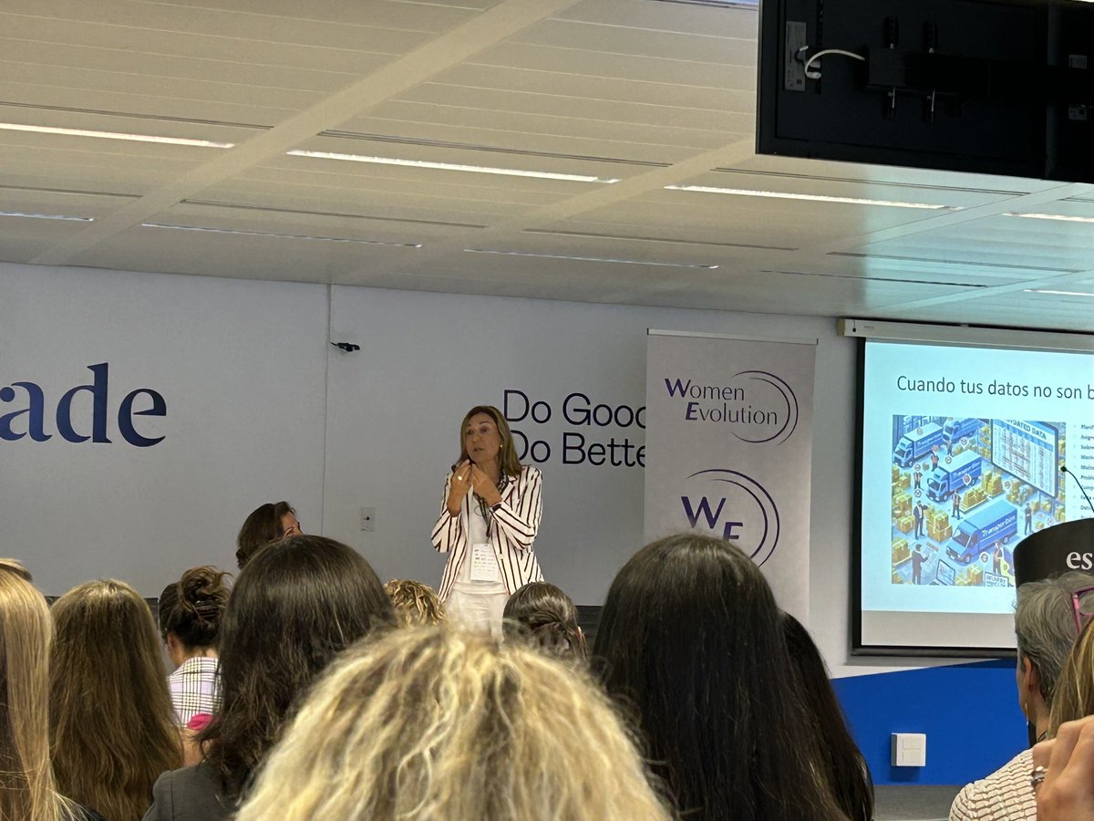 Conchita Fernandez (@kukafernandez) on Twitter photo #InteligenciaArtificial ¿Están tus datos preparados? 💫🌟
“La tecnología ha pasado de ser protagonista a herramienta”<a href="/argeliagarciaf/">Argelia Garcia</a> <a href="/togrowfy/">ToGrowfy</a>
<a href="/WomenBcn/">Women Evolution</a> <a href="/Esade/">Esade</a>
#ia # tecnología #datos #webarcelona #esade #kukafernandez #InteligenciaArtificial ¿Están tus datos preparados? 💫🌟
“La tecnología ha pasado de ser protagonista a herramienta”<a href="/argeliagarciaf/">Argelia Garcia</a> <a href="/togrowfy/">ToGrowfy</a>
<a href="/WomenBcn/">Women Evolution</a> <a href="/Esade/">Esade</a>
#ia # tecnología #datos #webarcelona #esade #kukafernandez