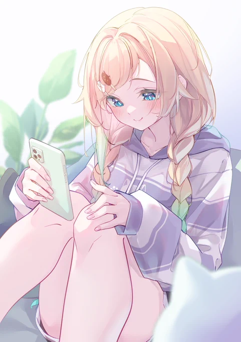 なに見てるのかな?#えまぁーと 