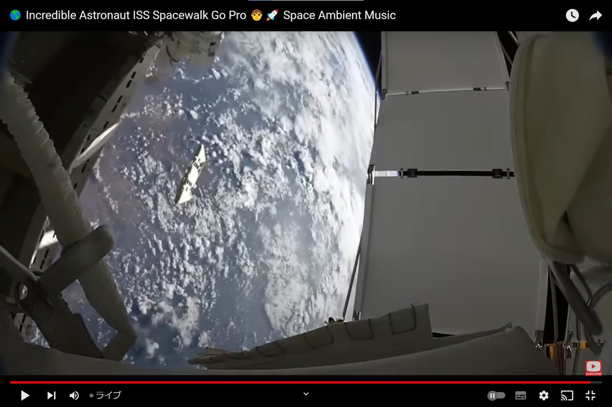 2nd_naga's tweet photo. 地球側に浮かんでいるのは何？
What is that floating on the earth side?
🌎 Incredible Astronaut ISS Spacewalk Go Pro 🧑‍🚀 Space Ambient Music https://t.co/I4Z8XpFkjW @YouTubeより https://t.co/qfLuhikcPt