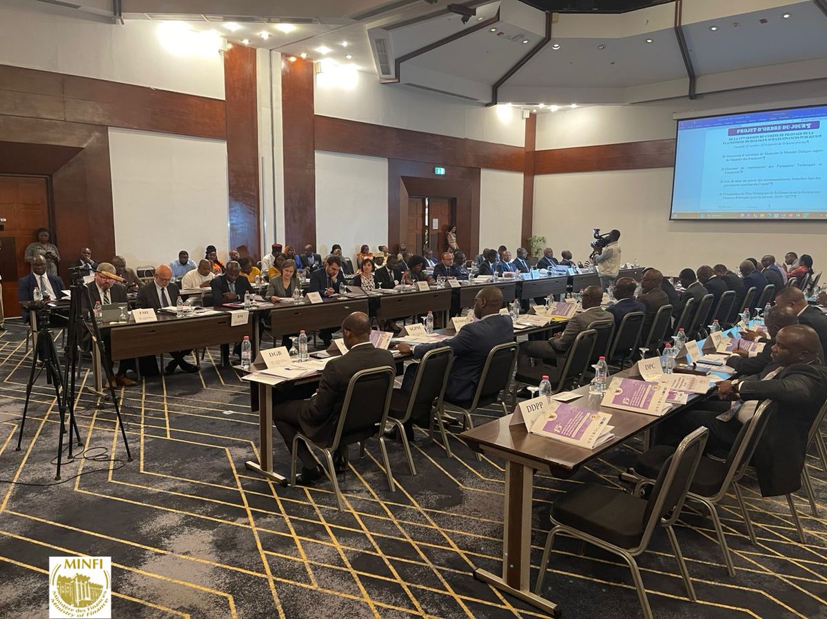 minfi_cameroun's tweet image. 15e session du #COPIL/#PDFP | Le Ministre Délégué auprès du MINFI, Yaouba Abdoulaye a présidé ce 2 octobre 2024 à #Yaoundé, la 15e session du Comité de Pilotage de la Plateforme de Dialogue sur les Finances Publiques (#COPIL/#PDFP).