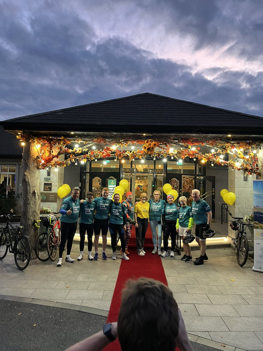 Original Irish Hotels (@originalirishht) on Twitter photo Charity Challenge Day 3💛🚲
Starting in <a href="/DingleBenners/">Dingle Benners Hotel</a>, a great team of cyclists made their way to Tralee where we picked up teams from <a href="/BallyseedeCastl/">Ballyseede Castle</a> & <a href="/WoodlandsHouse/">Fitzgeralds Woodlands House Hotel & Spa</a> & had a warm welcome into Adare. Great to have Digren Energy join us for the day!
#OIHCharityChallenge Charity Challenge Day 3💛🚲
Starting in <a href="/DingleBenners/">Dingle Benners Hotel</a>, a great team of cyclists made their way to Tralee where we picked up teams from <a href="/BallyseedeCastl/">Ballyseede Castle</a> & <a href="/WoodlandsHouse/">Fitzgeralds Woodlands House Hotel & Spa</a> & had a warm welcome into Adare. Great to have Digren Energy join us for the day!
#OIHCharityChallenge