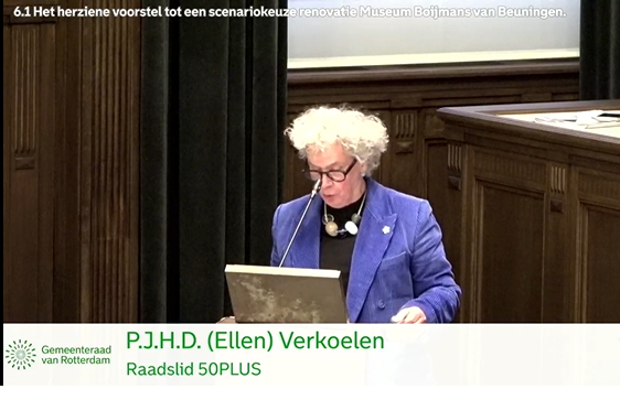 _prinsalexander's tweet photo. Na een flauwe sneer naar de mentor van de raad heer @theocoskun (-> blijf aub ook na 3/2026 heer @theocoskun!, red.) .. #Boymans #teduur #bezuinigingen
..de langspeelplaat van mevrouw Ellen Verkoelen
- die overduidelijk slecht in haar vel zit (red.) - ..
.. en alle kanten opschiet.
Mevrouw is met haar betoog erg met de vorm bezig.. .. we schieten warrig van "basisvariant".. naar "ambitievariant"..
De "extreem rechtse" debat-aanpak van niet reageren in het debat.. maar drammerige het eigen standpunt maar blijven herhalen.. werkt niet meer bij mevrouw Verkoelen. Times are changing als de symboolpolitiek zichzelf ook internationaal belachelijk maakt...
Herfst 2024 herpakt de proces-scherpe heer @djvandommelen - waar wij het zeker niet altijd mee-eens zijn -, maar het fractielid @vvdrotterdam strak in pak wel helder en scherp een goed te volgen debat aangaat!
Ook in 2024 maakt heer @rgcsh een debatsterke comeback (in 2023 wat "afwezig" in debat, red.):
".. we moeten volwassen een inhoudelijk gesprek over en weer hebben.. "
-
VIDEO 1u35m en stukken:
https://t.co/STye7PDveE
