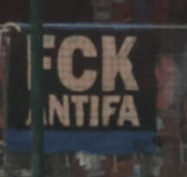 WispF1's tweet photo. Stoere jongen. Is het deze keer wéér zogezegd het stamnummer dat je uitbeeld? Of is het deze keer de behaalde punten, één of andere Griekse mythologische betekenis of uw leeftijd?
@ClubBrugge deze mag eruit en haal nu eindelijk eens die vlag weg. #STUCLU https://t.co/PBS5iMmYKb