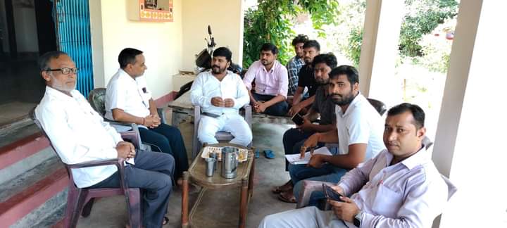 सर्वे है की भाजपा विपक्ष में बैठने की भी हालत में नहीं है। 
अपमान और स्वाभिमान के लिए झारखंड लड़ेगा। 
झारखंड झुकेगा नहीं, इंडिया रूकेगा नहीं !
#IndiaAllaince 
<a href="/AamAadmiParty/">AAP</a>
<a href="/ArvindKejriwal/">Arvind Kejriwal</a> 
<a href="/ipathak25/">Durgesh Pathak</a> 
<a href="/AAP4Jharkhand/">AAP JHARKHAND</a> <a href="/AAPPalamu_/">AAP PALAMU</a>