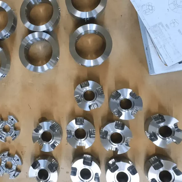 ⚓ Xometry’s #CNCmachining and sheet metal fabrication services help Hybrid Marine streamline the production of complex #HybridEngines. Learn more: zurl.co/y53V