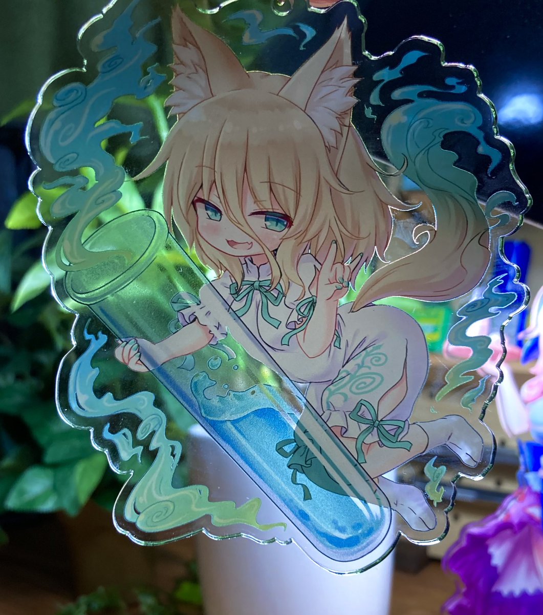 菅牧典 「紅楼夢で再販する典ちゃんアクキーと美宵ちゃんビッグアクスタです!どっちも所有感の」|アリヌ🍠例大祭せ43abのイラスト