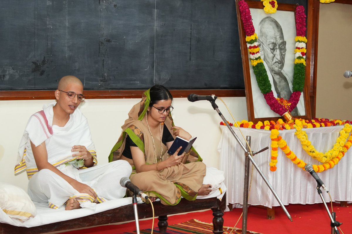 iiscbangalore's tweet image. Glimpses of Gandhi Jayanti celebrations on campus, which included a clean-up campaign and cultural performances.
#IISc #GandhiJayanti2024