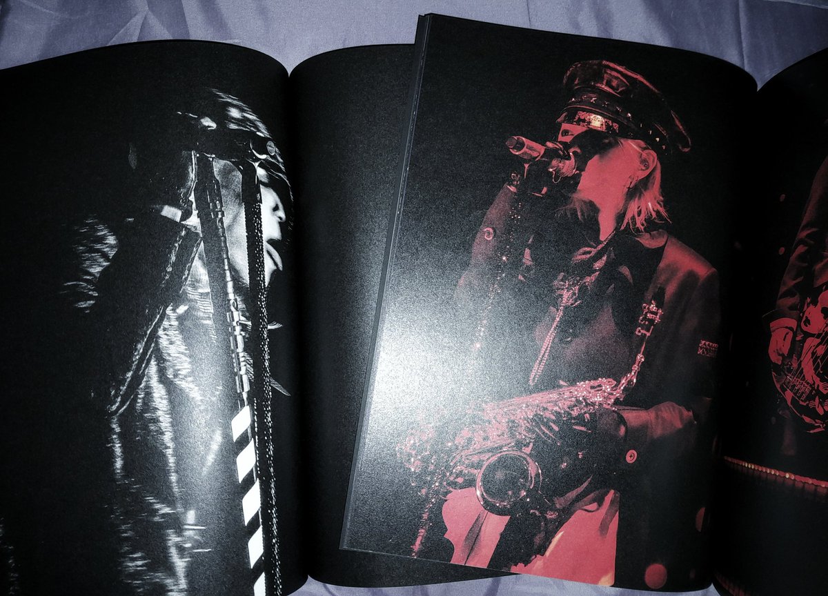nistx_'s tweet photo. #LArcenCiel
#ARENATOUR2024 #UNDERGROUND
#LivePhotoEditiOn
#L30 #xxx #LifeLive
#memories
The strange building blocks in the air
✨️🎆🖤🌈🪶🪑🪑🩷✨️🏰✨️🩵🪑🪑🪶🌈🩶🎆✨️
🦁💛✨️
#love
N.x
🤍 https://t.co/a658PMlrzv