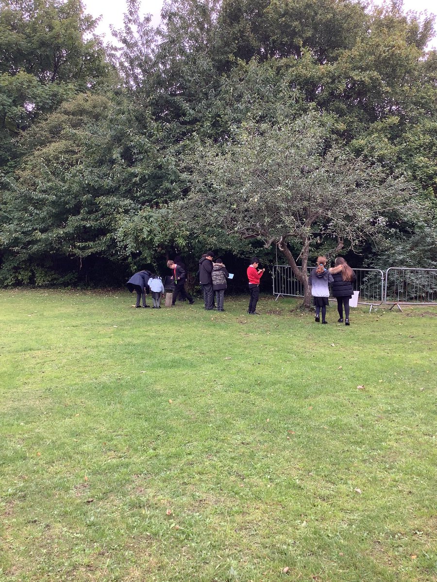 ChantryAcademy's tweet photo. On Tuesday, Year 6 took part in a nature hunt of our field! We looked at the different livings things through visual observations and identifying the sounds of different birds. #collaboration #enjoyment https://t.co/eUaooY0M05