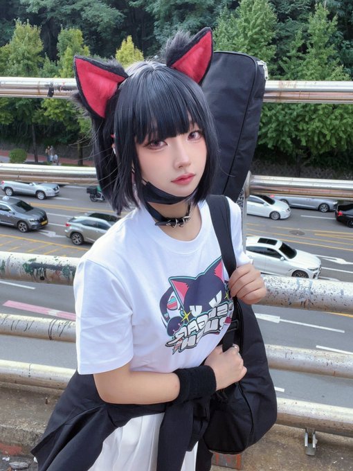 Twitterのコスプレ画像13